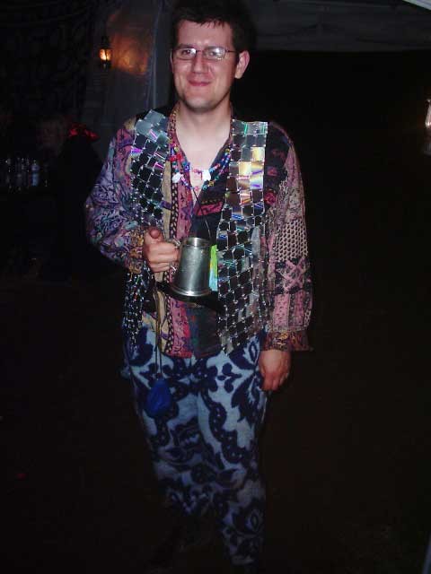 more fashion... more fashion...