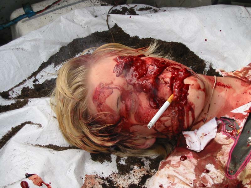 smoking kills! smoking kills!